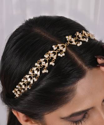 White kundan and pearl headgear 2