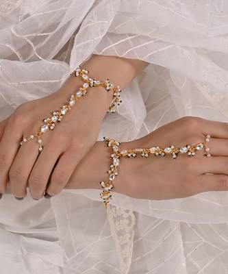 White kundan hathphool 1