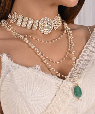 White pearl and kundan layered necklace set 2