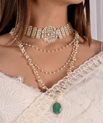 White pearl and kundan layered necklace set 3