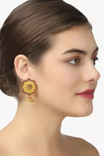 Women gold-plated flower shaped stone studded dome-shaped jhumkas copper jhumki earring