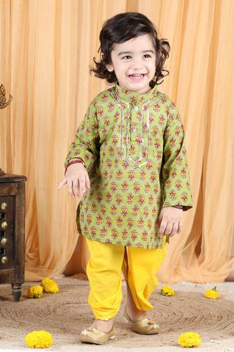 Kidcetra Kurta with contrast dhoti - Green and Yellow