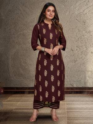Style Samsara Foil Printed Crepe Straight kurta pant set 1