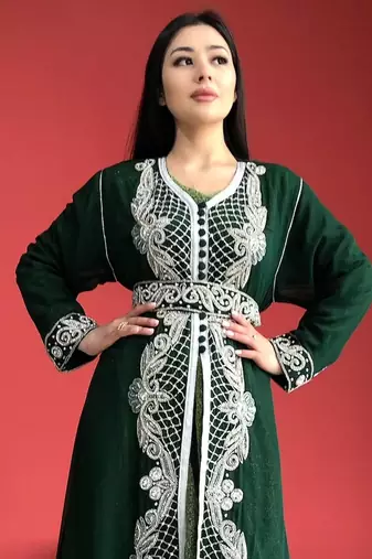 Green Zari Stone Work Georgette Islamic Style Beads Embedded Partywear Kaftan Long Gown Evening wear Dubai kaftan