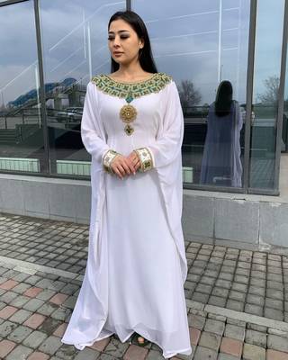 White Zari Stone Work Georgette Islamic Style Beads Embedded Partywear Kaftan Long Gown Evening wear Dubai kaftan 3