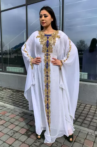 White Zari Stone Work Georgette Islamic Style Beads Embedded Partywear Kaftan Long Gown Evening wear Dubai kaftan