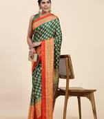  Helly-2-Bt.Green Printed  Gold Art Sik Saree