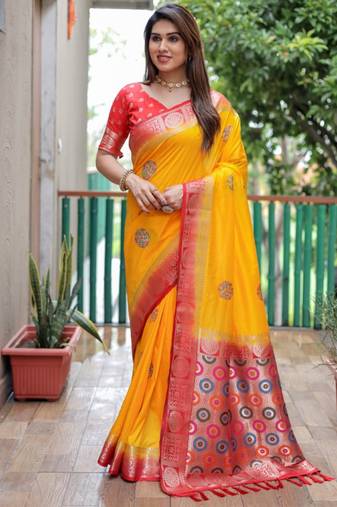 Yellow Woven Design Bandhej Silk Blend Saree With Blouse