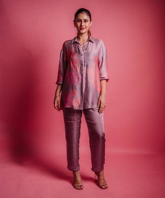 Dewberry blue rosebud shirt 3