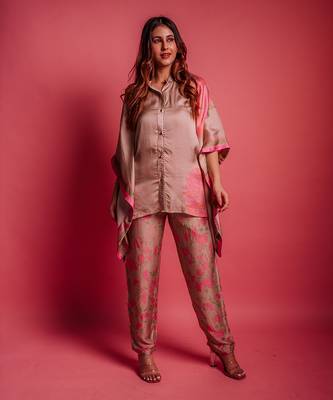 Champagne beige floroscence kaftan set 2