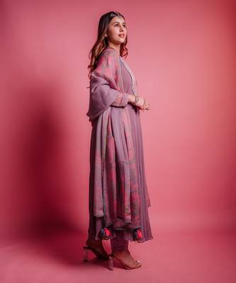 Dewberry mauve plush anarkali set 3
