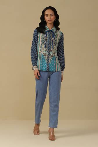 Blue floral print shirt