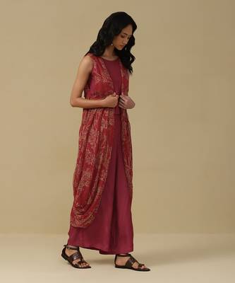 AARKE Red printed co ord set 3