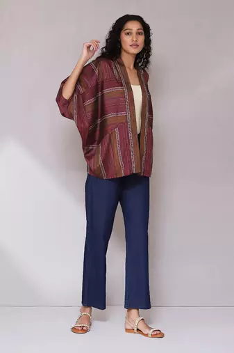 Maroon yarn dyed shrug