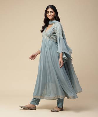 AARKE Grey embroidered a line kurta set 2