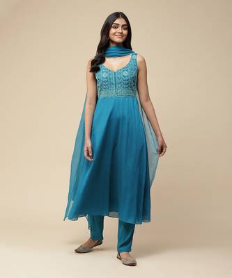 AARKE Blue embroidered a line kurta set 1