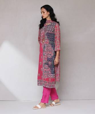 AARKE Pink printed kurta set 2