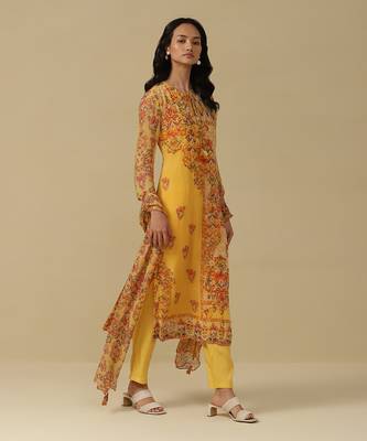AARKE Yellow floral print kurta set 3