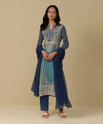 AARKE Blue floral print kurta set 1