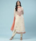 AARKE Off white embroidered kurta set