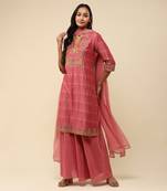 AARKE Dusky pink embroidered kurta set