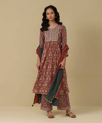 AARKE Maroon floral print kurta set 1