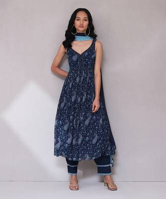 AARKE Blue paisley print anarkali kurta set 1