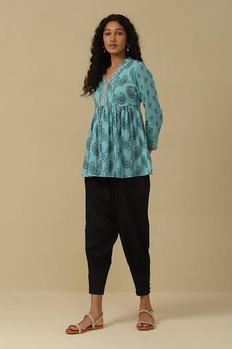 Aqua paisley print kurti with camisole