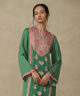 Ritu Kumar Green Polyester Kurta Set 5