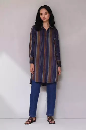 Dark blue yarn dyed kurta