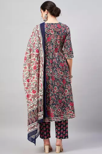 Winered woman navy blue paisley print gota detailing patch kurta set with dupatta