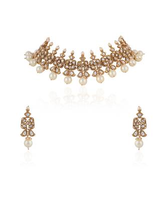 Off white pearl jadtar choker set 1