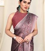 Pink chiffon chevron print saree with unstitched blouse piece