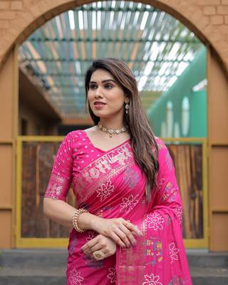 Pink Woven Design Bandhej Silk Blend Saree With Blouse 4