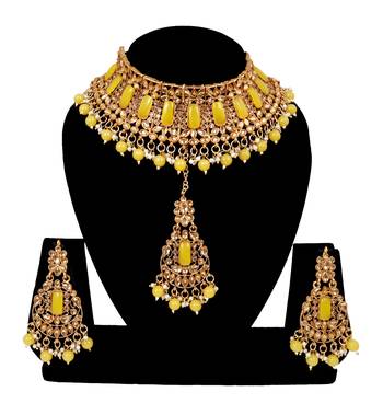 Soni craft stunning gold plated yellow kundan  choker jewel set (0969) 1