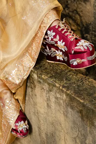 Maroon hand embroidery wedges