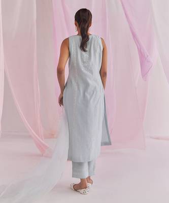 Powder blue safi kurta set 3