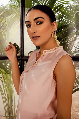 Blush pink embroidered tunic set