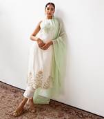 Ivory dori embroidered kurta set