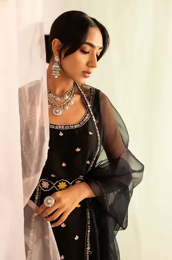 Black embroidered handcrafted kurta set