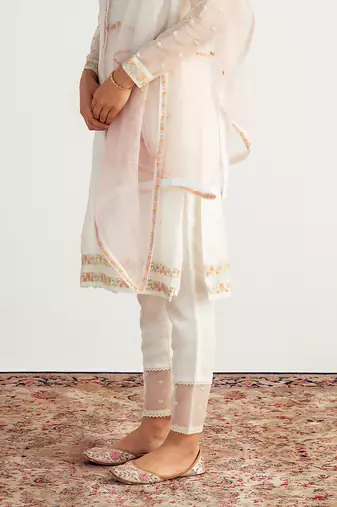 White embroidered handcrafted kurta set