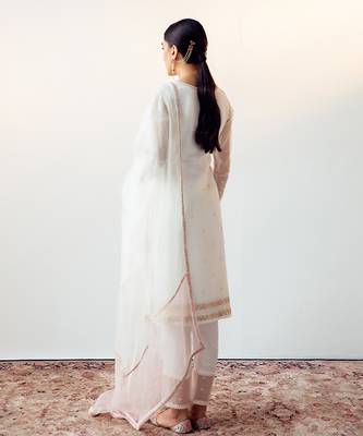 White embroidered handcrafted kurta set 5