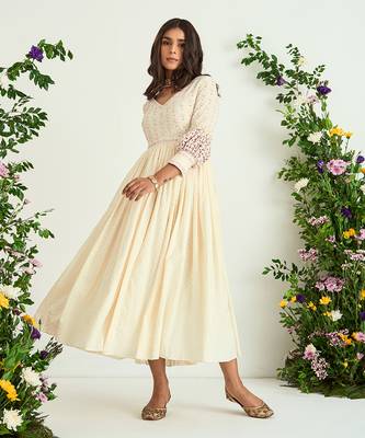 Ivory embroidered tunic 2