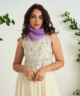 Ivory embroidered tunic set 3