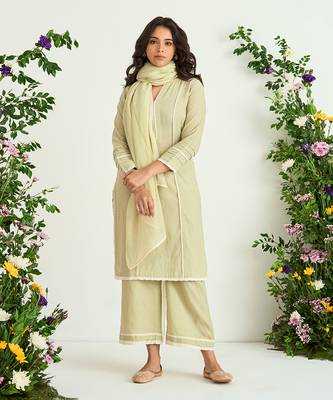 Green pure cotton kurta set 1