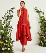 Red embroidered kurta set