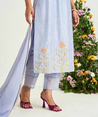 Ice blue dori embroidered kurta set 4