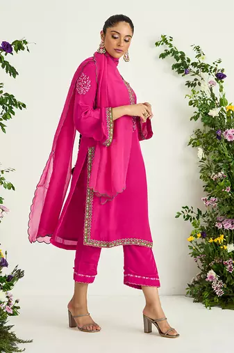 Rani pink embroidered kurta set