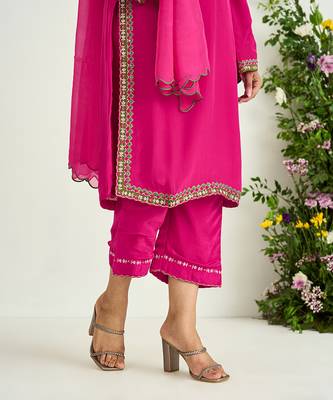 Rani pink embroidered kurta set 5