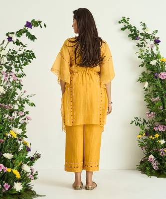 Yellow hand embroidered kaftan with inner 2